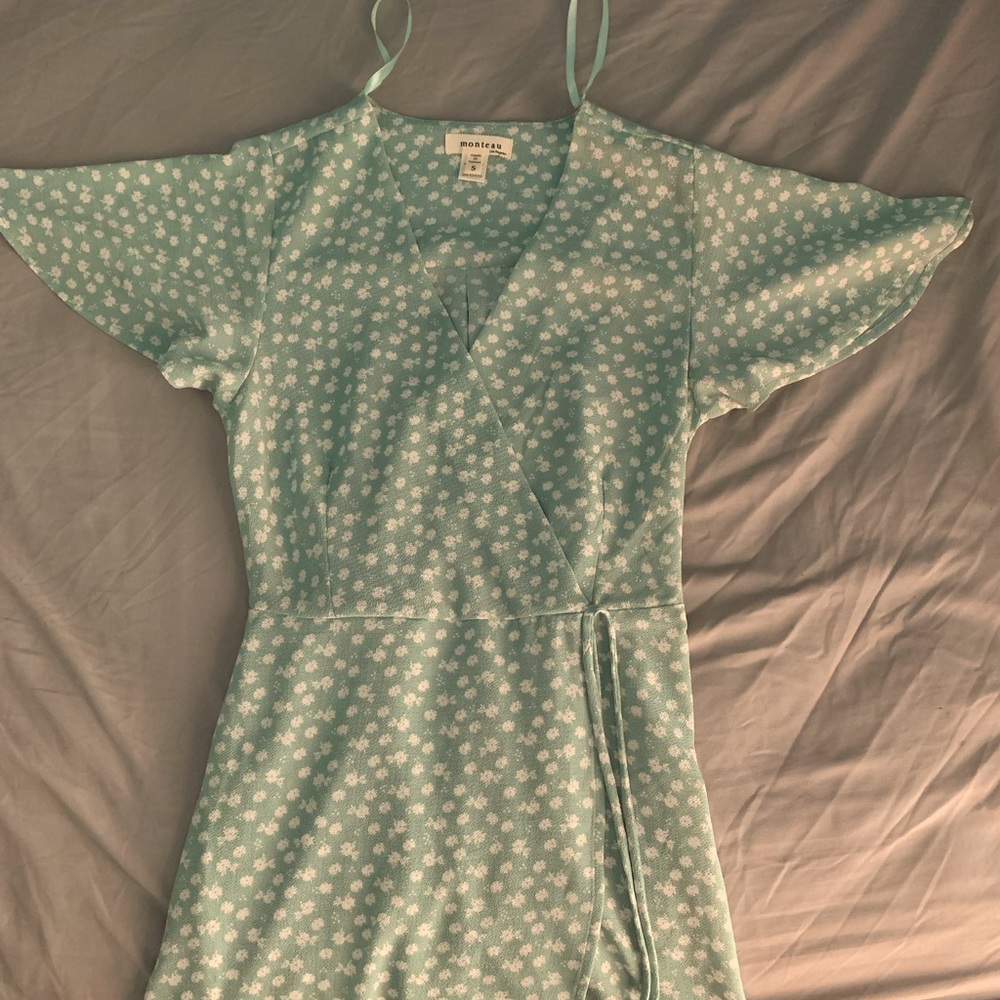 Super cute summer/spring dress!!!💐🌱